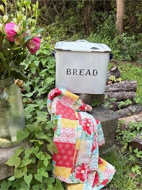 English Antique 1930’s Bread Enamel Box Farmhouse Rare